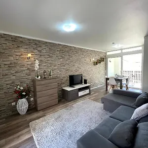 Marina Plaza Apartamento