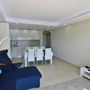 Amendoeiras Ii - Apartment